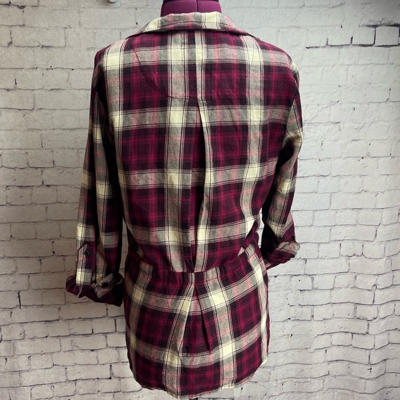 Wild blue Sadie Robertson size medium plaid shirt jacket - Picture 4 of 7